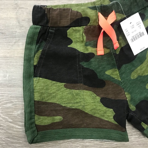 Girls' pull-on short in camo - Picture 2 of 5